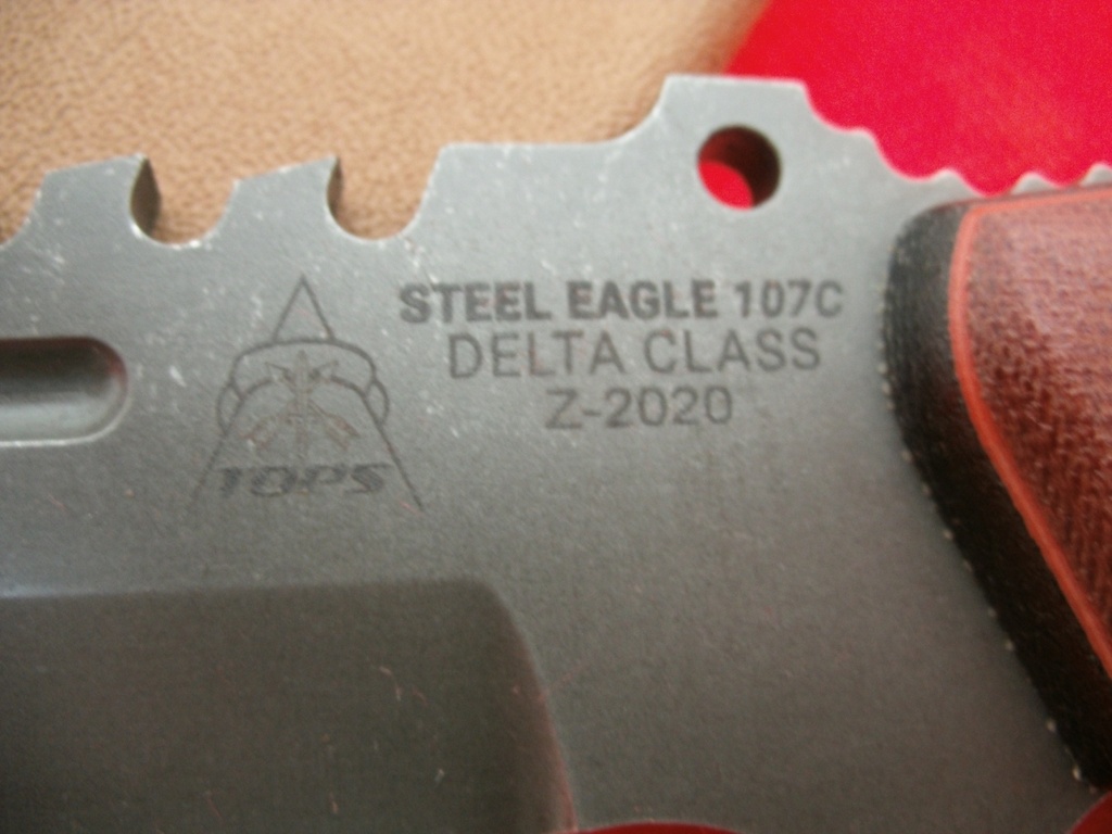 Tops Knives Delta Class