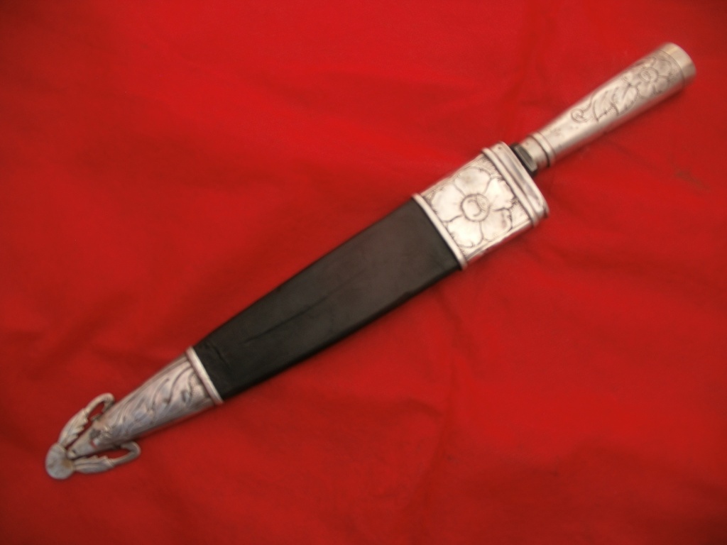 ) Dufour - Platero Delgado