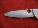 ) Victorinox