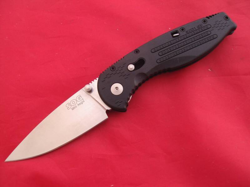 ) - Sog Mini Aegis 