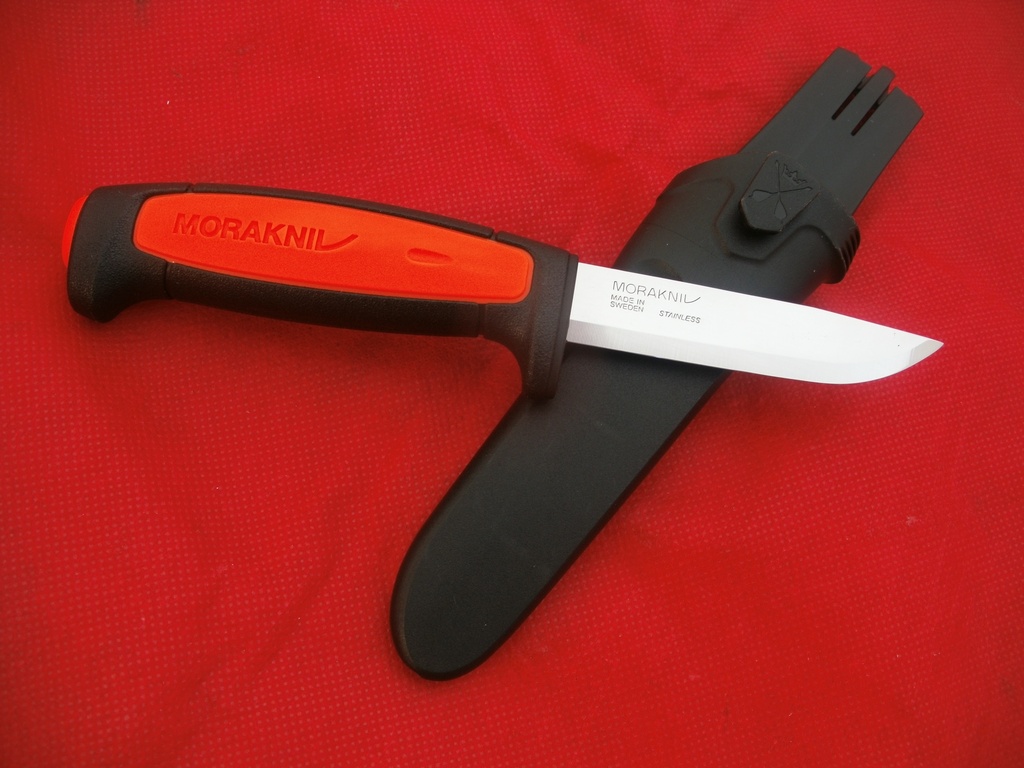 ) Morakniv Basic 546 Orange