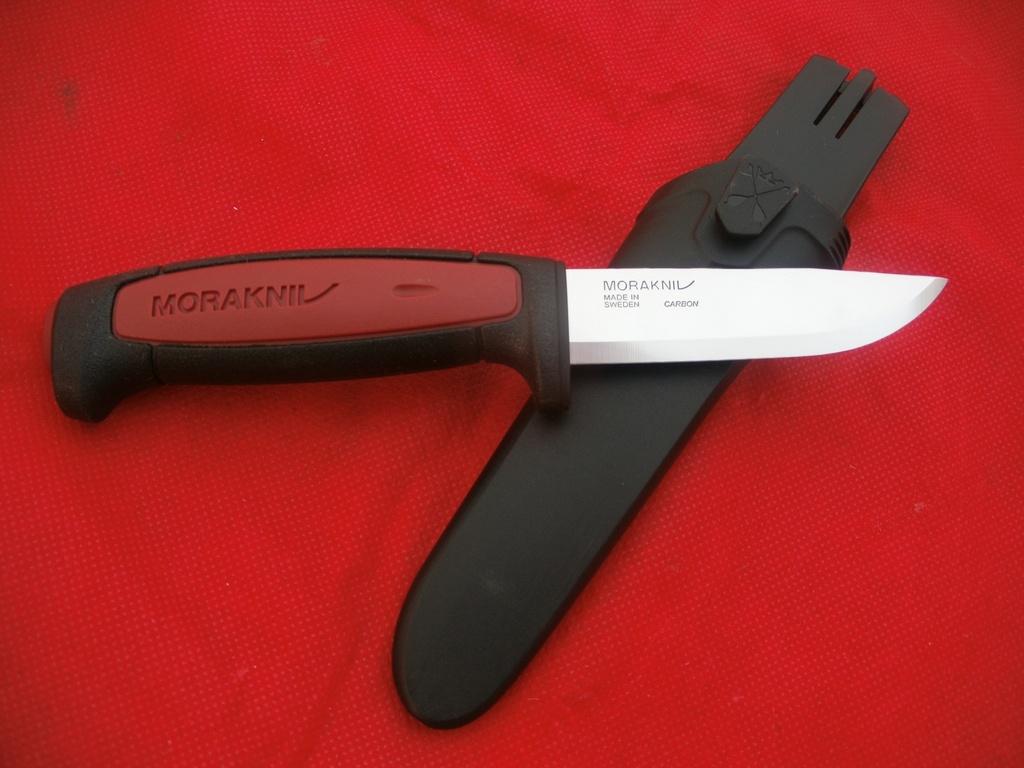 ) Morakniv Pro C