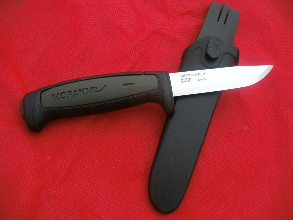 ) Morakniv Basic 511 C