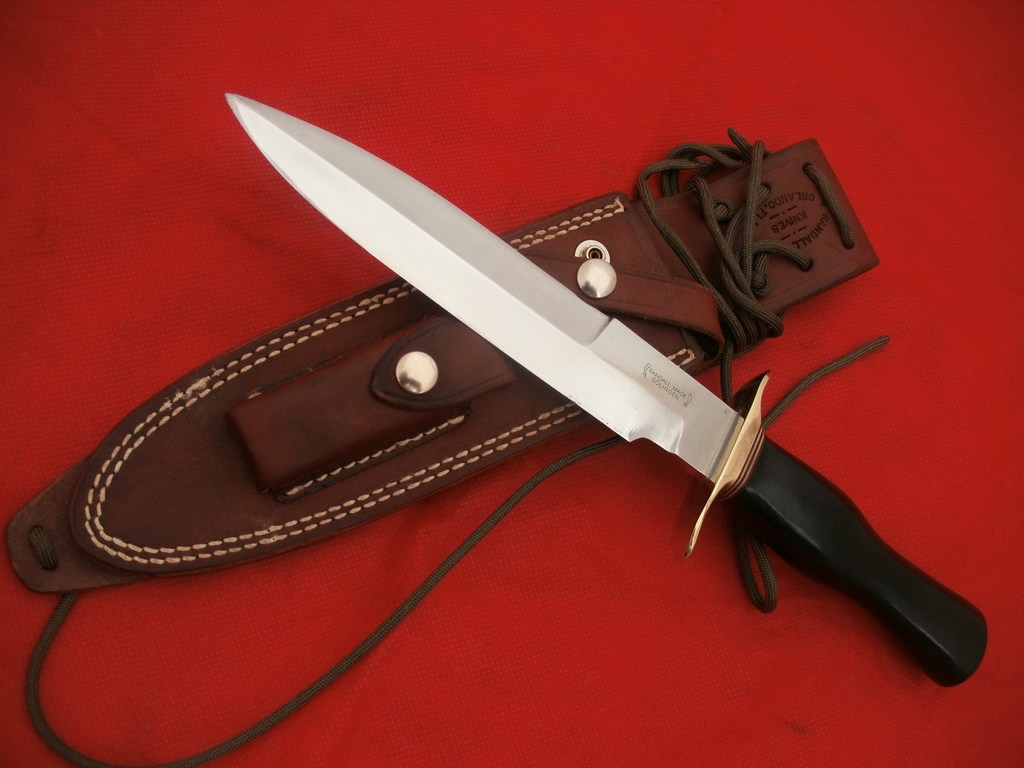 ) Randall Solingen Fighterr